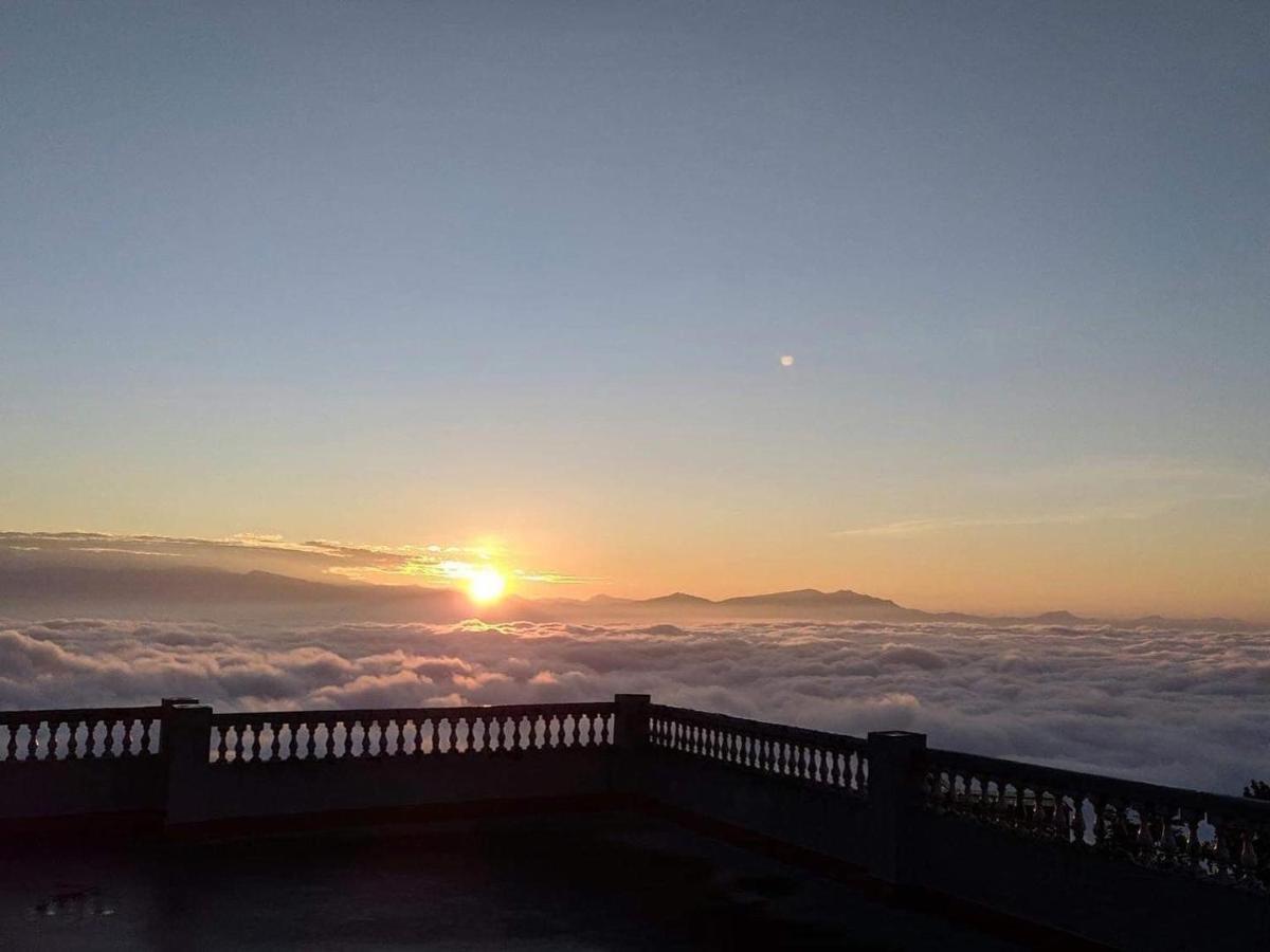 Mount Everest Hotel & Resort Nagarkot Esterno foto