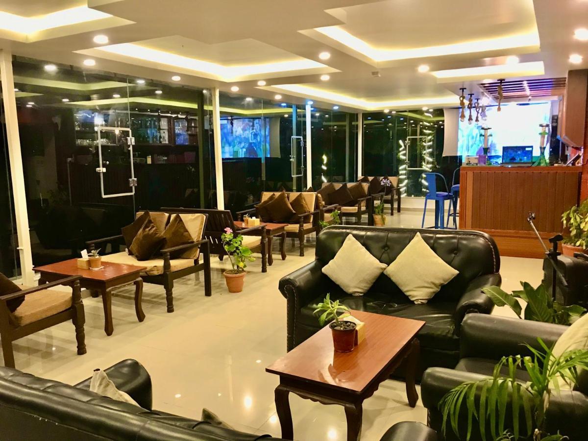 Mount Everest Hotel & Resort Nagarkot Esterno foto
