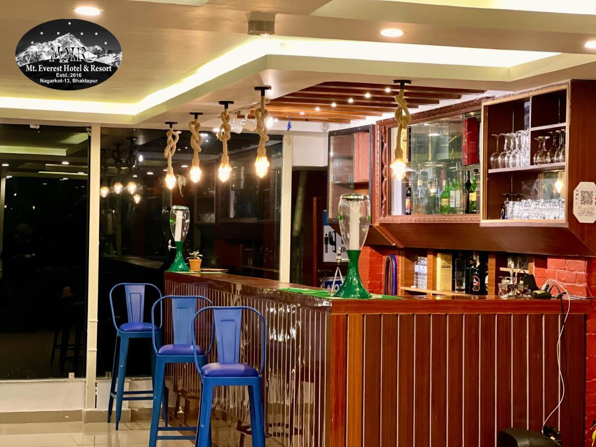 Mount Everest Hotel & Resort Nagarkot Esterno foto