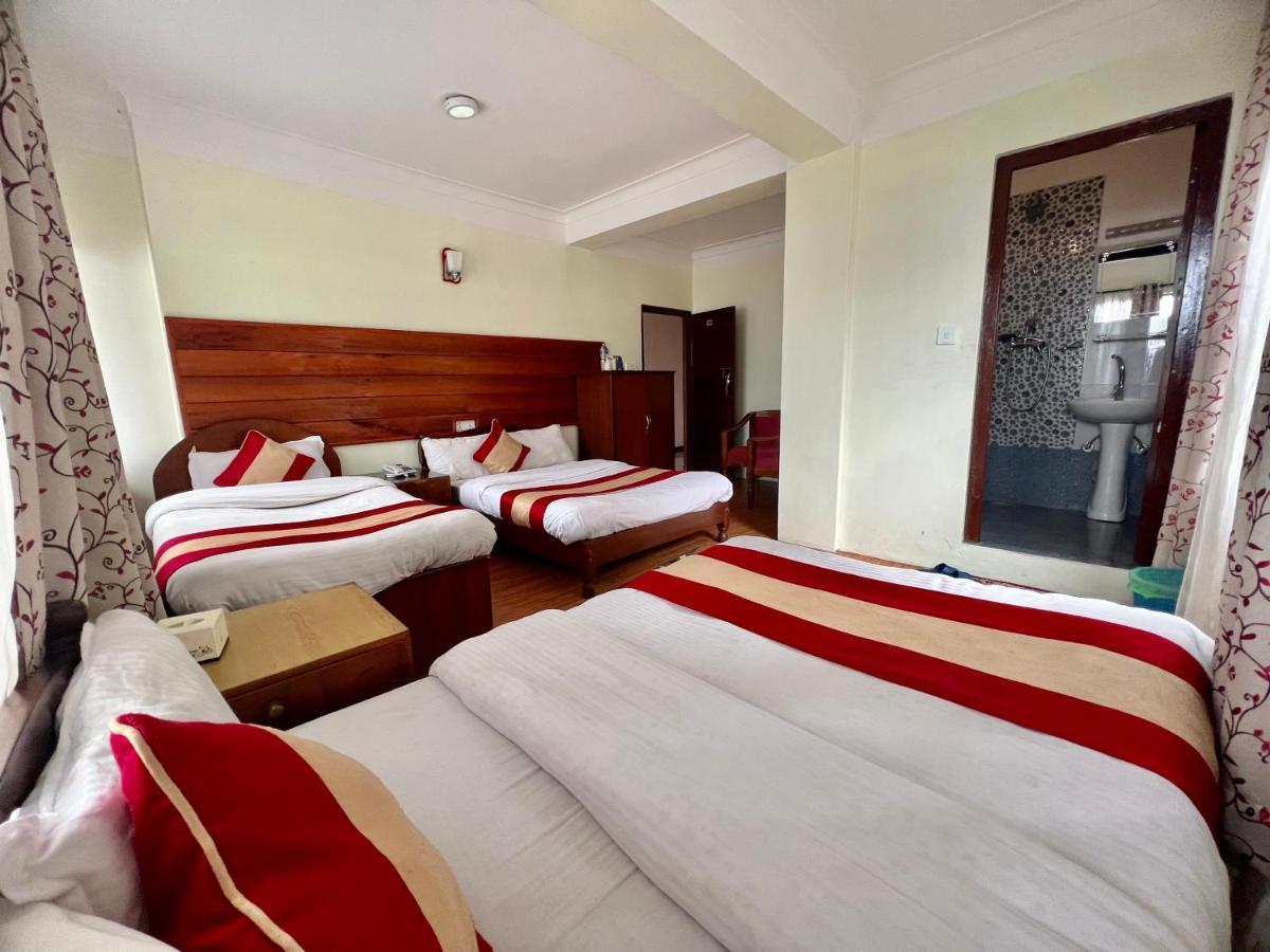 Mount Everest Hotel & Resort Nagarkot Esterno foto