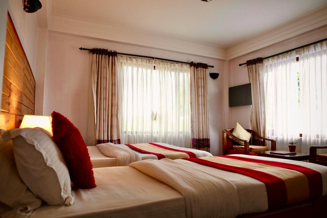Mount Everest Hotel & Resort Nagarkot Esterno foto
