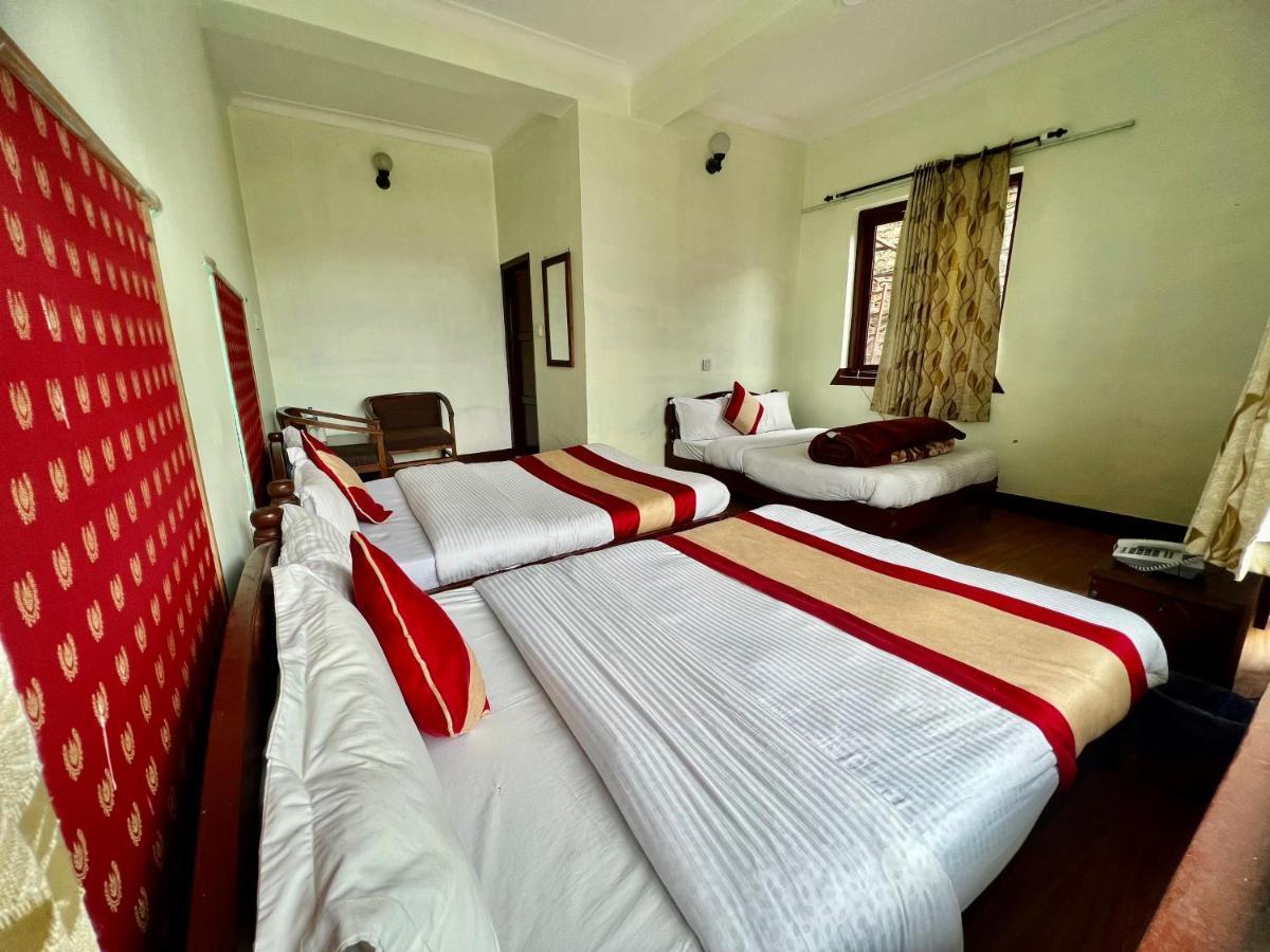 Mount Everest Hotel & Resort Nagarkot Esterno foto