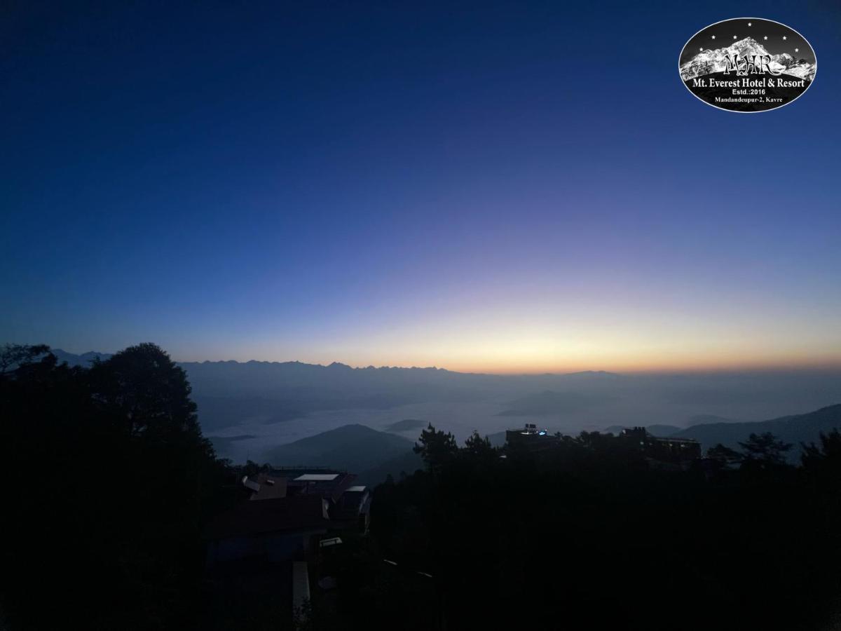 Mount Everest Hotel & Resort Nagarkot Esterno foto