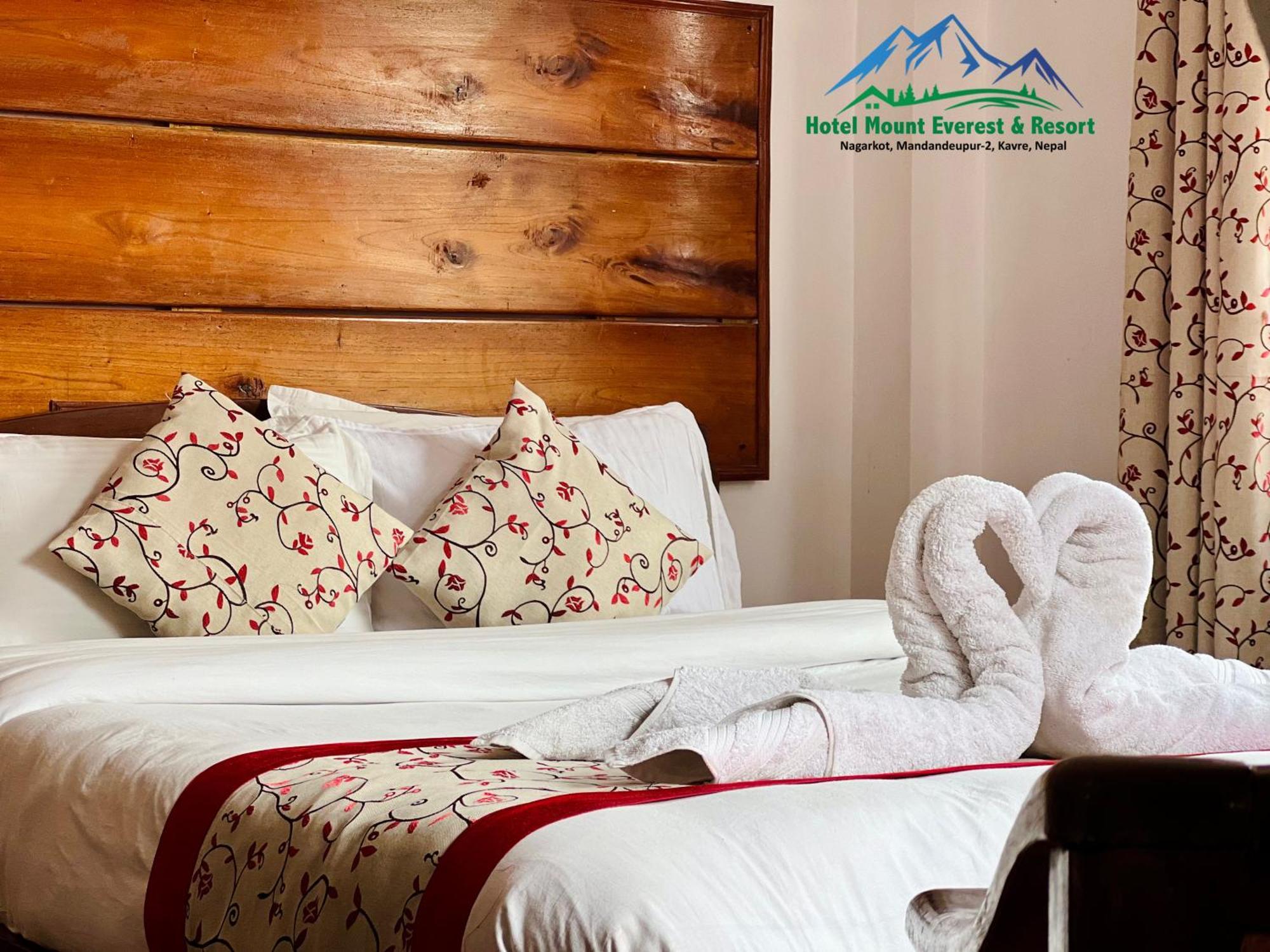 Mount Everest Hotel & Resort Nagarkot Esterno foto