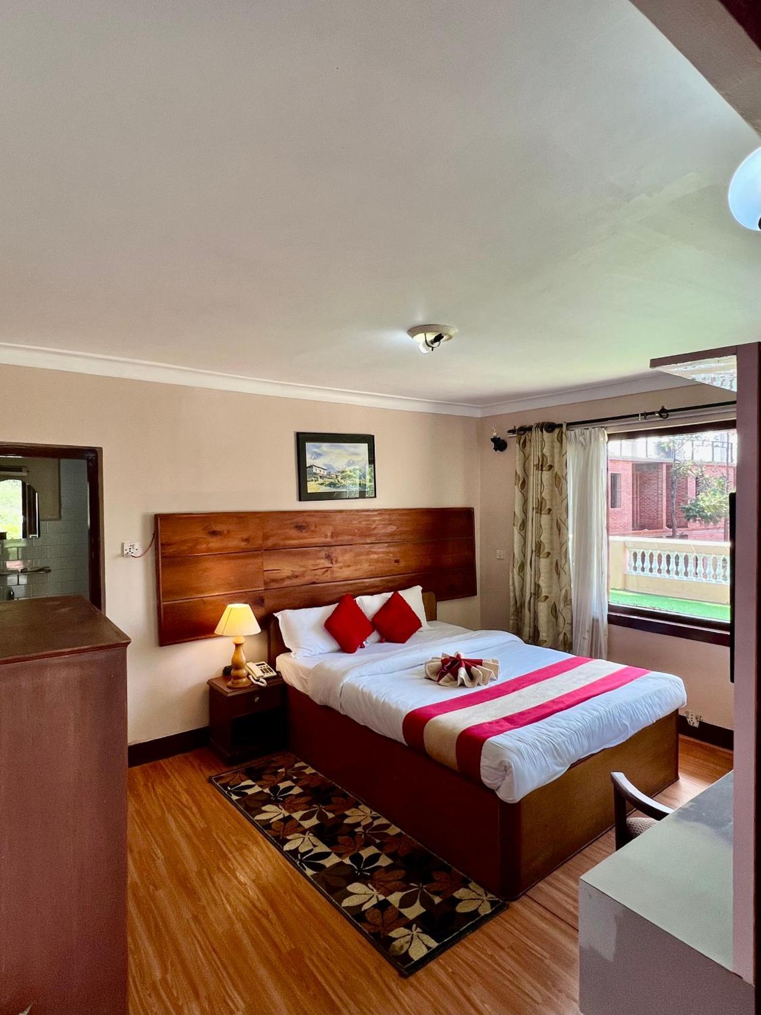 Mount Everest Hotel & Resort Nagarkot Esterno foto