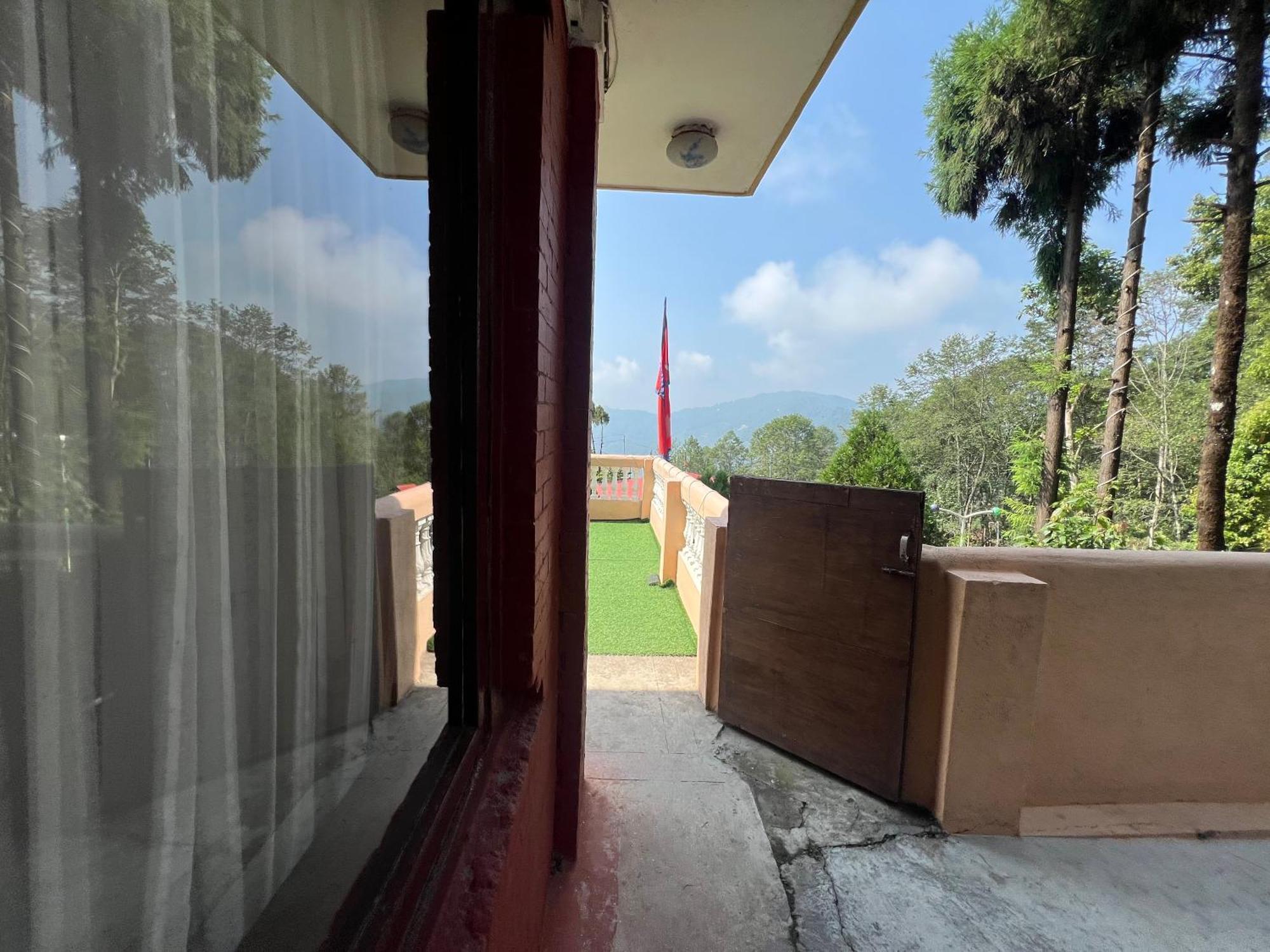 Mount Everest Hotel & Resort Nagarkot Esterno foto
